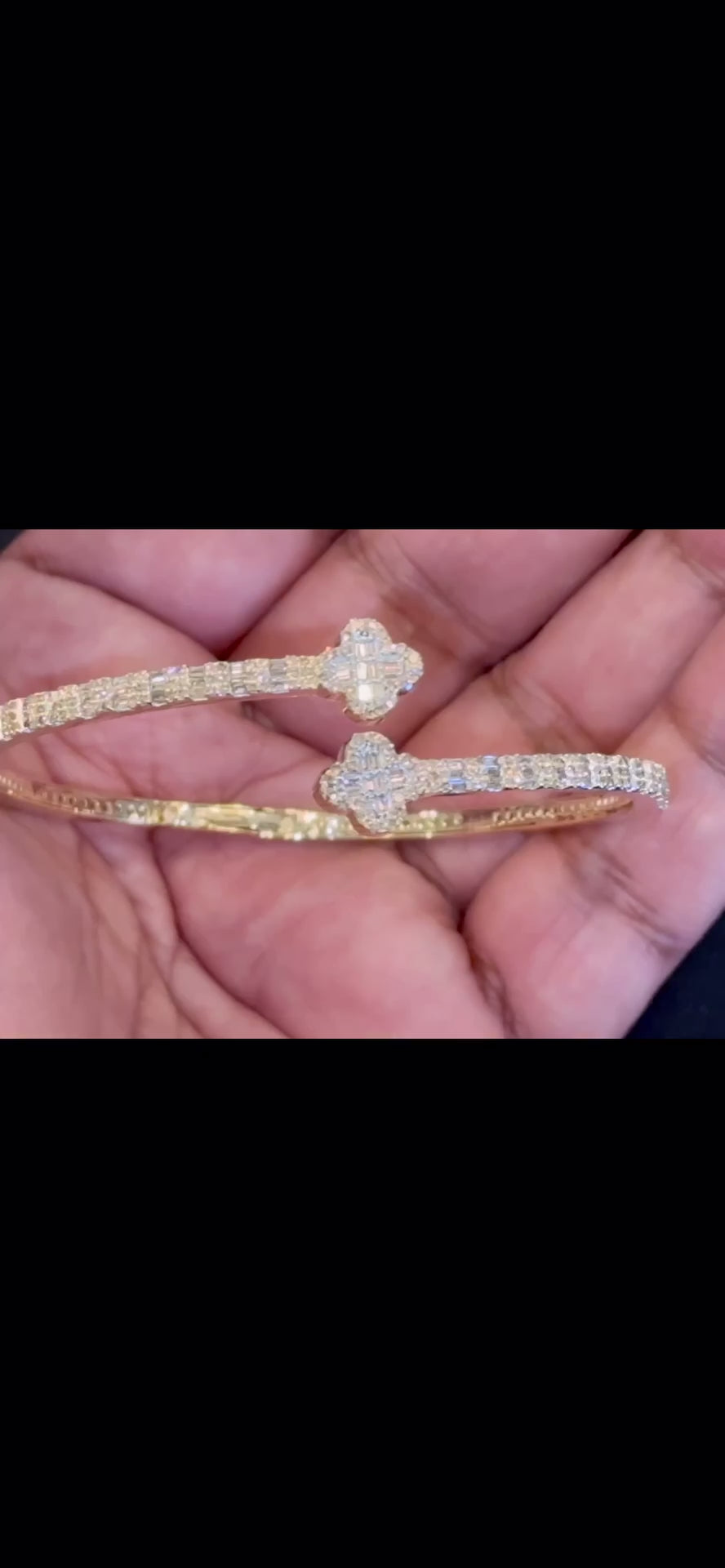 10K YELLOW GOLD 2.25 CARAT REAL DIAMOND 13.96 GRAMS GOLD BRACELET BANGLE